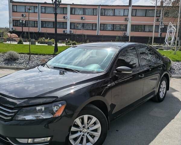 Чорний Фольксваген Пассат, об'ємом двигуна 2.5 л та пробігом 134 тис. км за 10500 $, фото 7 на Automoto.ua