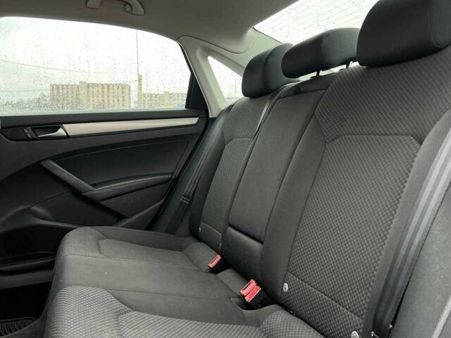 Черный Фольксваген Пассат, объемом двигателя 2.5 л и пробегом 131 тыс. км за 10200 $, фото 17 на Automoto.ua