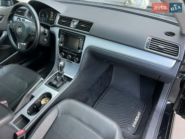 Фольксваген Пассат 2013 в Киеве на Automoto.ua Черный Фольксваген Пассат, объемом двигателя 2.5 л и пробегом 170 тыс. км за 10700 $, фото 54 на Automoto.ua