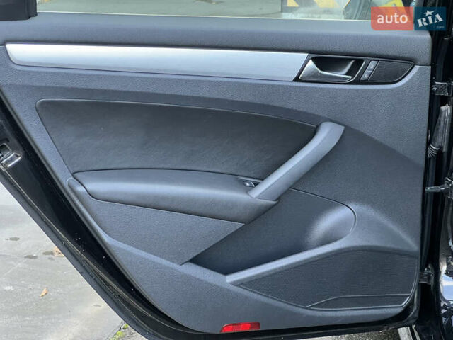 Фольксваген Пассат 2013 в Киеве на Automoto.ua Черный Фольксваген Пассат, объемом двигателя 2.5 л и пробегом 170 тыс. км за 10700 $, фото 39 на Automoto.ua