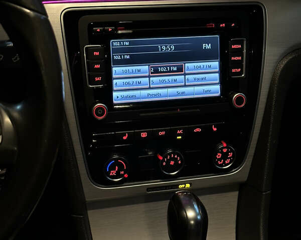 Черный Фольксваген Пассат, объемом двигателя 2 л и пробегом 228 тыс. км за 10990 $, фото 25 на Automoto.ua