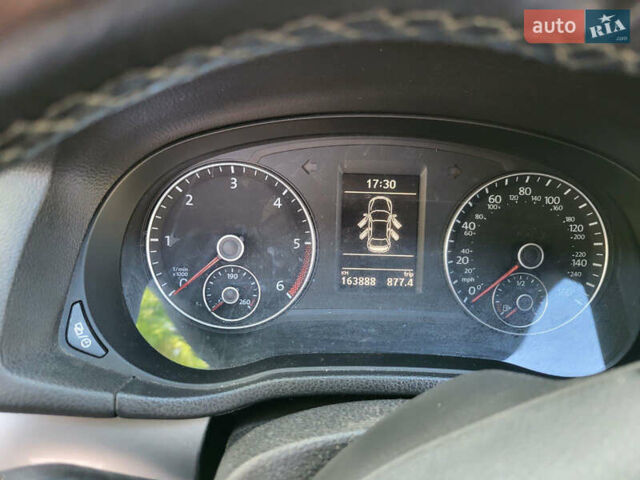 Черный Фольксваген Пассат, объемом двигателя 1.97 л и пробегом 166 тыс. км за 12700 $, фото 3 на Automoto.ua