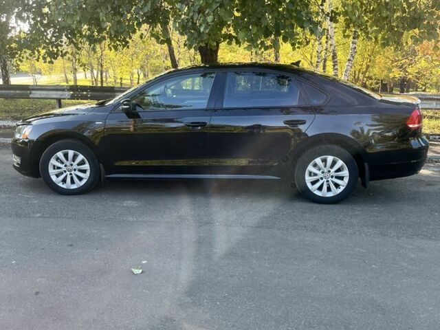 Черный Фольксваген Пассат, объемом двигателя 2.5 л и пробегом 193 тыс. км за 10700 $, фото 3 на Automoto.ua