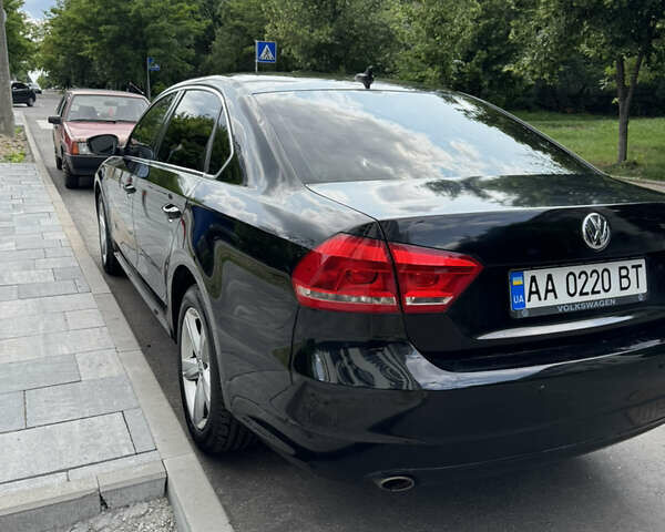 Чорний Фольксваген Пассат, об'ємом двигуна 2.5 л та пробігом 188 тис. км за 10200 $, фото 5 на Automoto.ua