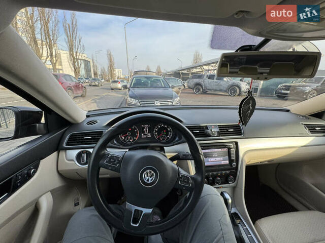 Чорний Фольксваген Пассат, об'ємом двигуна 2.5 л та пробігом 234 тис. км за 10700 $, фото 18 на Automoto.ua