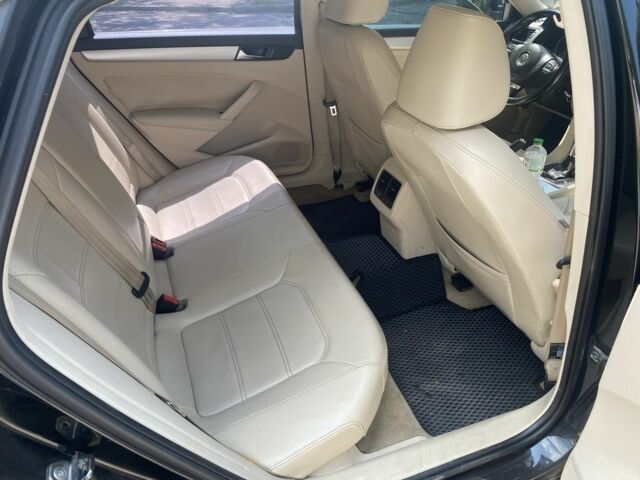 Черный Фольксваген Пассат, объемом двигателя 2.5 л и пробегом 285 тыс. км за 8700 $, фото 5 на Automoto.ua