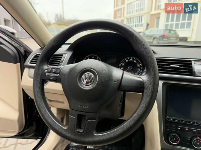 Черный Фольксваген Пассат, объемом двигателя 2.48 л и пробегом 320 тыс. км за 8799 $, фото 3 на Automoto.ua