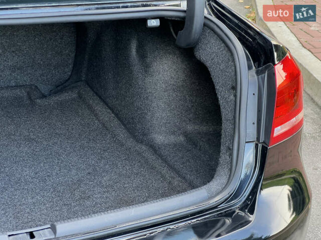 Фольксваген Пассат 2013 в Киеве на Automoto.ua Черный Фольксваген Пассат, объемом двигателя 2.5 л и пробегом 170 тыс. км за 10700 $, фото 45 на Automoto.ua