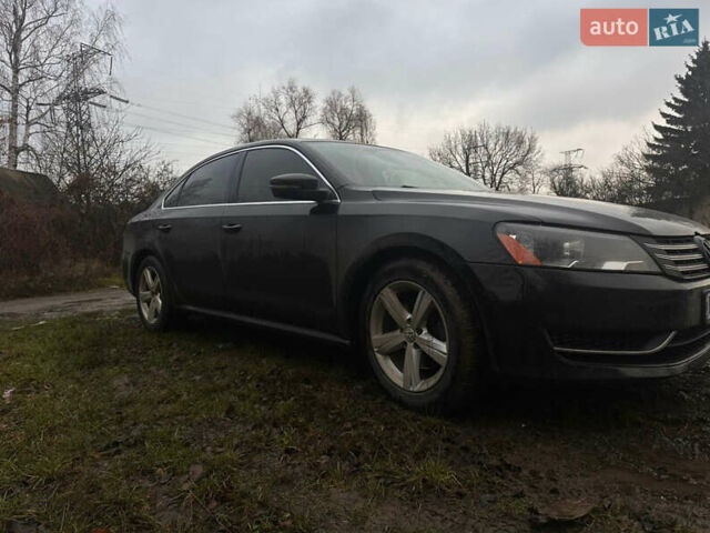 Черный Фольксваген Пассат, объемом двигателя 2.5 л и пробегом 256 тыс. км за 9300 $, фото 5 на Automoto.ua