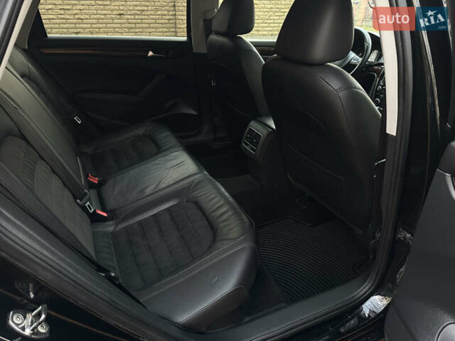 Чорний Фольксваген Пассат, об'ємом двигуна 2 л та пробігом 128 тис. км за 11300 $, фото 49 на Automoto.ua