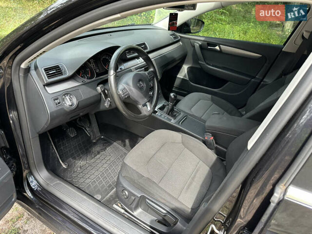 Чорний Фольксваген Пассат, об'ємом двигуна 1.97 л та пробігом 156 тис. км за 13700 $, фото 36 на Automoto.ua