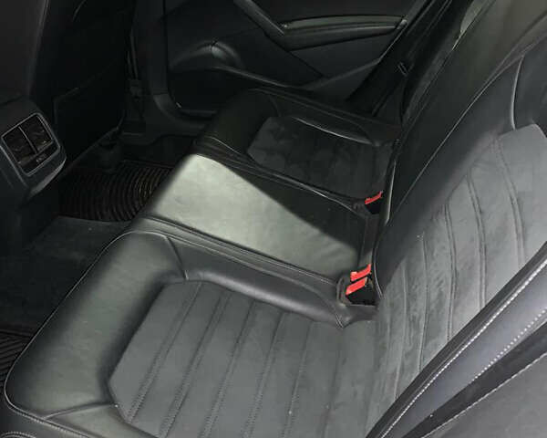 Чорний Фольксваген Пассат, об'ємом двигуна 2.48 л та пробігом 82 тис. км за 12500 $, фото 4 на Automoto.ua