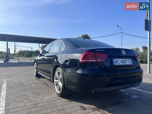 Чорний Фольксваген Пассат, об'ємом двигуна 2 л та пробігом 150 тис. км за 12500 $, фото 4 на Automoto.ua