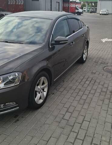 Чорний Фольксваген Пассат, об'ємом двигуна 1.97 л та пробігом 176 тис. км за 13700 $, фото 17 на Automoto.ua