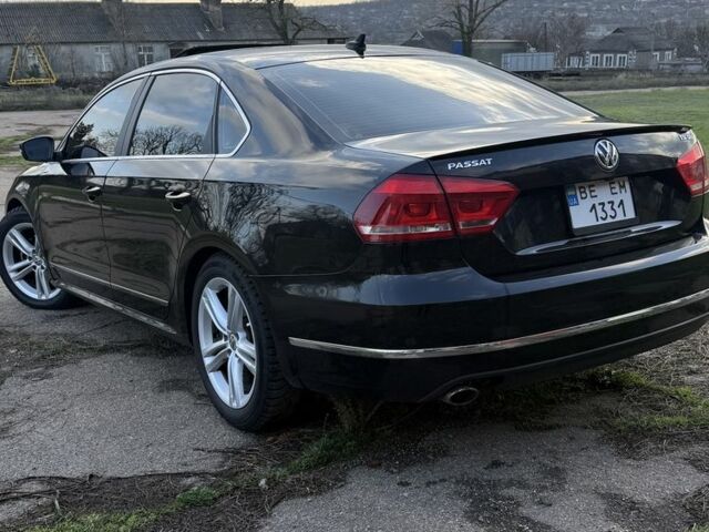Черный Фольксваген Пассат, объемом двигателя 1.8 л и пробегом 293 тыс. км за 12500 $, фото 2 на Automoto.ua
