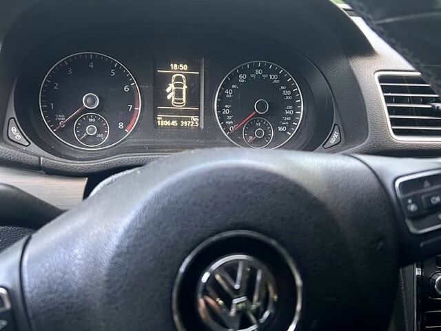 Черный Фольксваген Пассат, объемом двигателя 1.8 л и пробегом 0 тыс. км за 11800 $, фото 6 на Automoto.ua