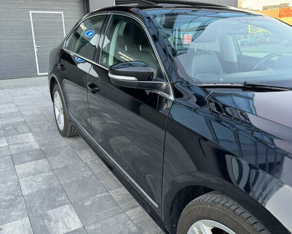 Черный Фольксваген Пассат, объемом двигателя 2 л и пробегом 246 тыс. км за 12499 $, фото 4 на Automoto.ua