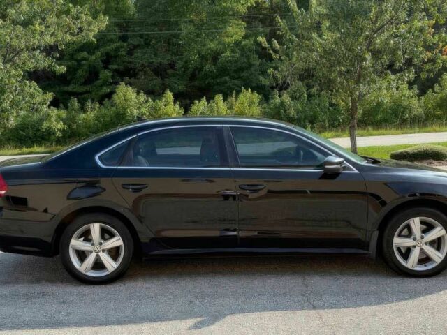 Черный Фольксваген Пассат, объемом двигателя 1.8 л и пробегом 85 тыс. км за 2000 $, фото 7 на Automoto.ua