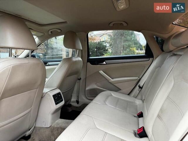 Черный Фольксваген Пассат, объемом двигателя 1.8 л и пробегом 140 тыс. км за 10990 $, фото 23 на Automoto.ua