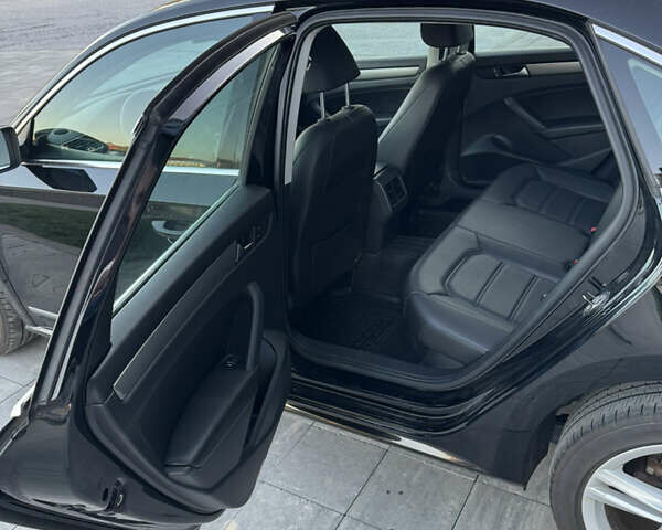 Черный Фольксваген Пассат, объемом двигателя 2 л и пробегом 246 тыс. км за 12499 $, фото 14 на Automoto.ua