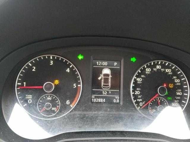 Чорний Фольксваген Пассат, об'ємом двигуна 2 л та пробігом 102 тис. км за 1200 $, фото 8 на Automoto.ua