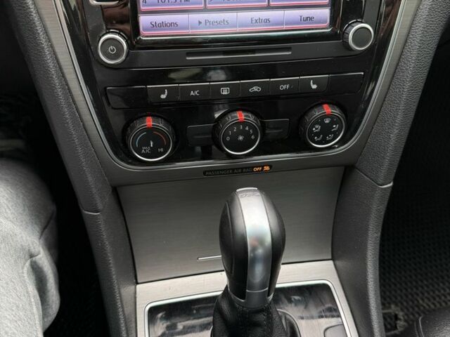 Черный Фольксваген Пассат, объемом двигателя 2 л и пробегом 265 тыс. км за 10500 $, фото 20 на Automoto.ua