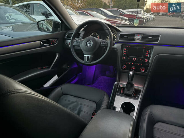 Чорний Фольксваген Пассат, об'ємом двигуна 1.8 л та пробігом 184 тис. км за 11000 $, фото 14 на Automoto.ua