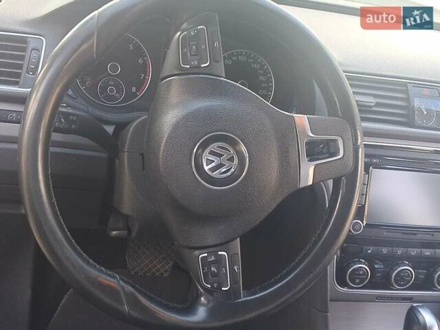 Черный Фольксваген Пассат, объемом двигателя 1.8 л и пробегом 198 тыс. км за 9950 $, фото 16 на Automoto.ua