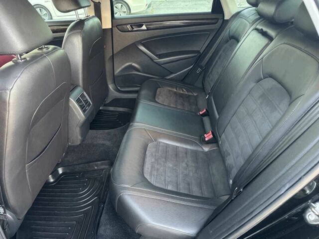 Чорний Фольксваген Пассат, об'ємом двигуна 2 л та пробігом 89 тис. км за 8300 $, фото 11 на Automoto.ua