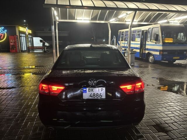 Черный Фольксваген Пассат, объемом двигателя 2 л и пробегом 288 тыс. км за 10299 $, фото 7 на Automoto.ua