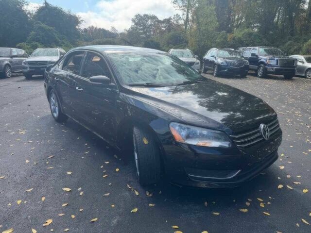 Черный Фольксваген Пассат, объемом двигателя 1.8 л и пробегом 89 тыс. км за 7000 $, фото 2 на Automoto.ua