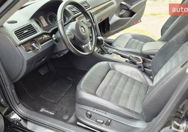 Чорний Фольксваген Пассат, об'ємом двигуна 1.97 л та пробігом 215 тис. км за 11900 $, фото 16 на Automoto.ua