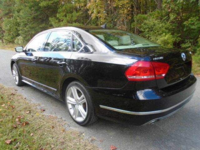 Черный Фольксваген Пассат, объемом двигателя 2 л и пробегом 87 тыс. км за 10200 $, фото 5 на Automoto.ua