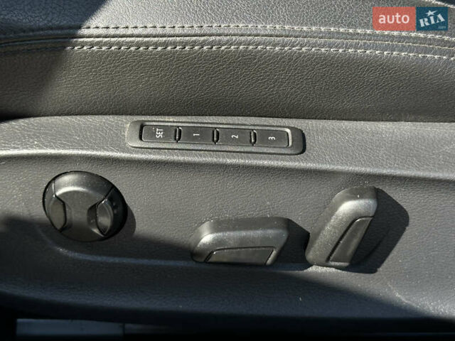 Черный Фольксваген Пассат, объемом двигателя 2 л и пробегом 283 тыс. км за 12750 $, фото 10 на Automoto.ua