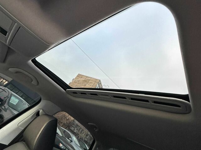 Черный Фольксваген Пассат, объемом двигателя 1.8 л и пробегом 157 тыс. км за 11950 $, фото 13 на Automoto.ua