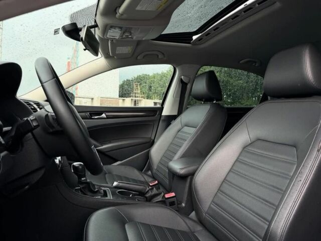 Черный Фольксваген Пассат, объемом двигателя 2 л и пробегом 224 тыс. км за 11700 $, фото 10 на Automoto.ua