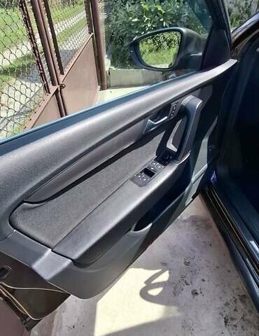 Чорний Фольксваген Пассат, об'ємом двигуна 1.97 л та пробігом 176 тис. км за 13700 $, фото 23 на Automoto.ua