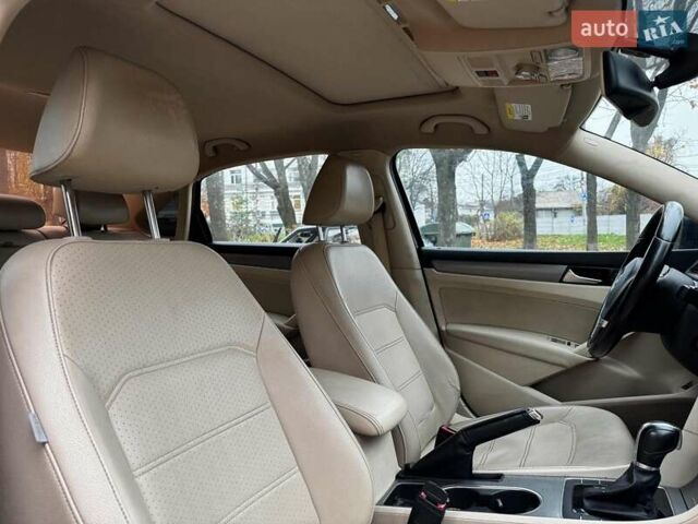 Черный Фольксваген Пассат, объемом двигателя 1.8 л и пробегом 140 тыс. км за 10990 $, фото 28 на Automoto.ua