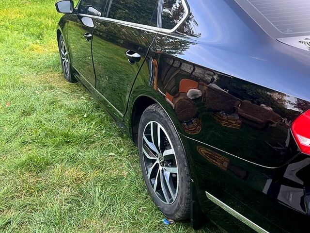 Черный Фольксваген Пассат, объемом двигателя 1.8 л и пробегом 0 тыс. км за 11800 $, фото 5 на Automoto.ua