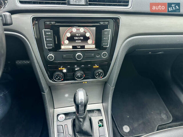 Чорний Фольксваген Пассат, об'ємом двигуна 1.8 л та пробігом 191 тис. км за 11500 $, фото 15 на Automoto.ua