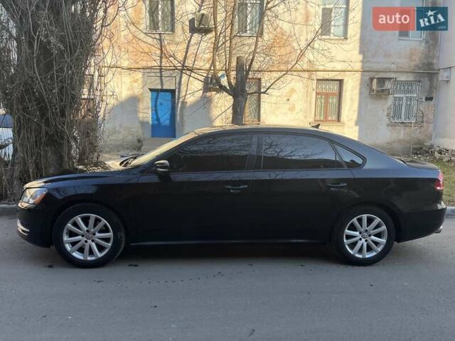 Черный Фольксваген Пассат, объемом двигателя 1.8 л и пробегом 180 тыс. км за 11000 $, фото 1 на Automoto.ua