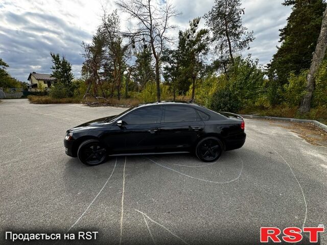 Черный Фольксваген Пассат, объемом двигателя 1.8 л и пробегом 200 тыс. км за 10000 $, фото 3 на Automoto.ua