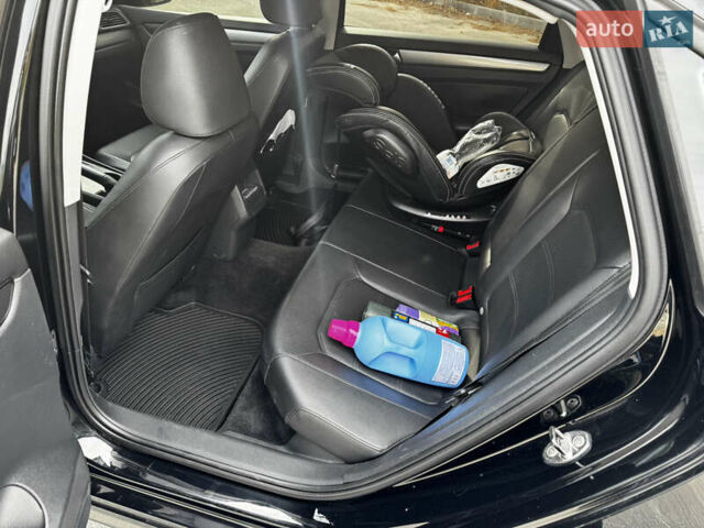 Черный Фольксваген Пассат, объемом двигателя 1.8 л и пробегом 143 тыс. км за 10800 $, фото 15 на Automoto.ua