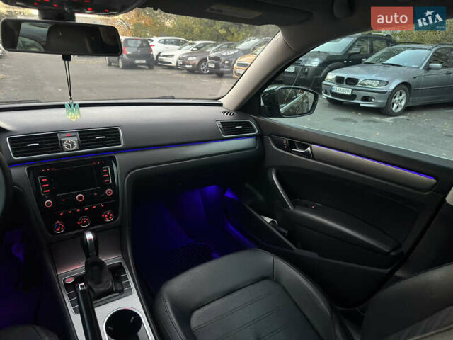 Чорний Фольксваген Пассат, об'ємом двигуна 1.8 л та пробігом 184 тис. км за 11000 $, фото 23 на Automoto.ua