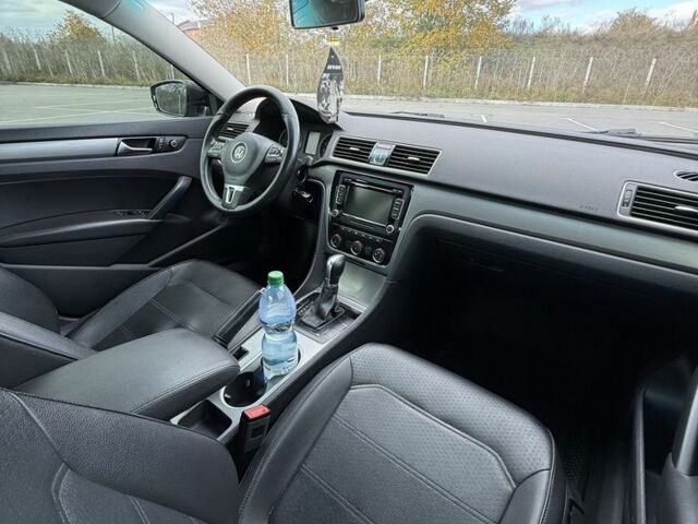 Черный Фольксваген Пассат, объемом двигателя 2 л и пробегом 265 тыс. км за 10500 $, фото 19 на Automoto.ua