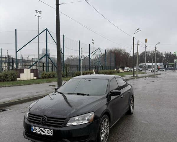 Черный Фольксваген Пассат, объемом двигателя 1.8 л и пробегом 246 тыс. км за 9300 $, фото 1 на Automoto.ua