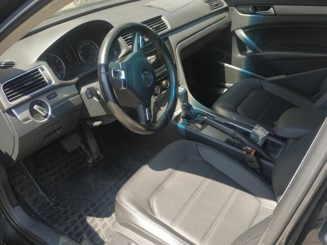 Чорний Фольксваген Пассат, об'ємом двигуна 1.8 л та пробігом 180 тис. км за 11000 $, фото 7 на Automoto.ua