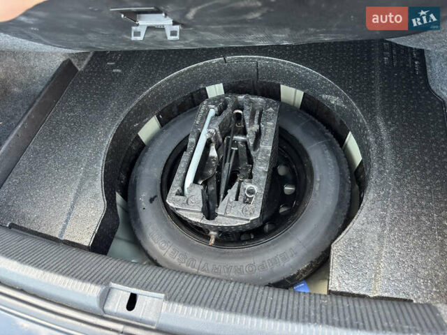 Чорний Фольксваген Пассат, об'ємом двигуна 1.8 л та пробігом 184 тис. км за 11000 $, фото 12 на Automoto.ua