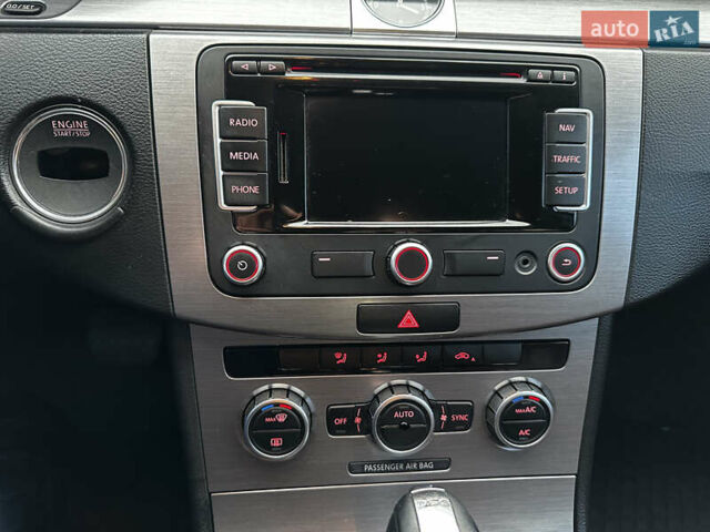 Черный Фольксваген Пассат, объемом двигателя 2 л и пробегом 318 тыс. км за 10900 $, фото 25 на Automoto.ua