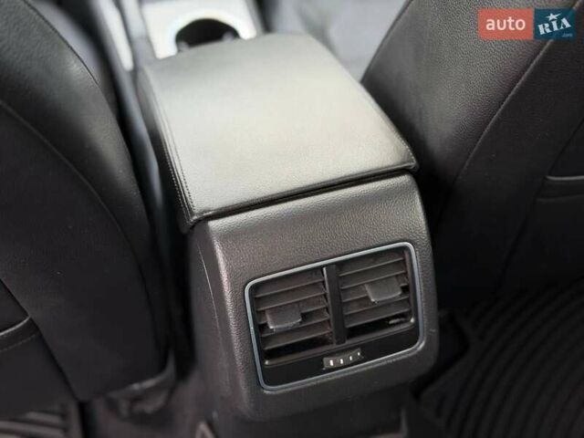 Черный Фольксваген Пассат, объемом двигателя 2 л и пробегом 163 тыс. км за 11800 $, фото 47 на Automoto.ua